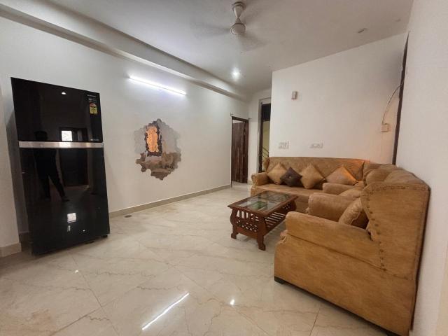 2 Bedroom 884 Sq.Ft. Builder Floor in Chattarpur Delhi Listing ID: #9368