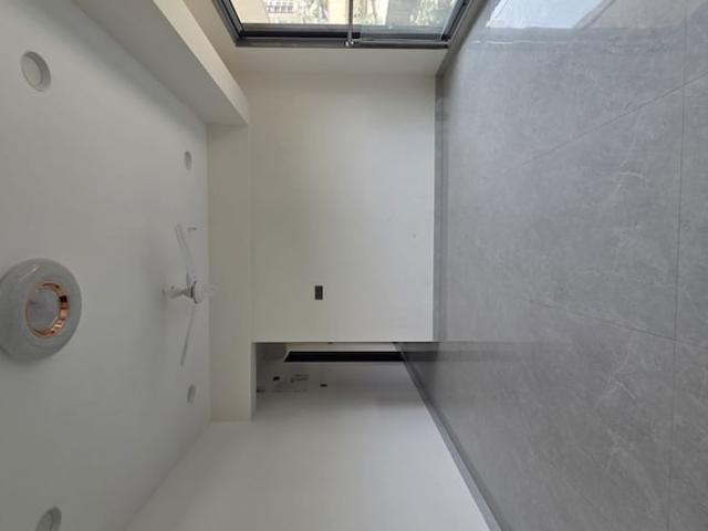 2 Bedroom 900 Sq.Ft. Apartment in Goregaon West Mumbai Listing ID: #10244