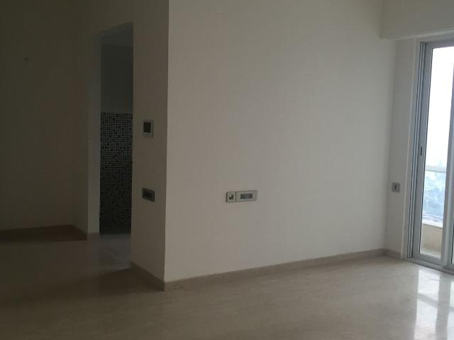 2 Bedroom 900 Sq.Ft. Apartment in Lokhandwala Complex Mumbai Listing ID: #10349