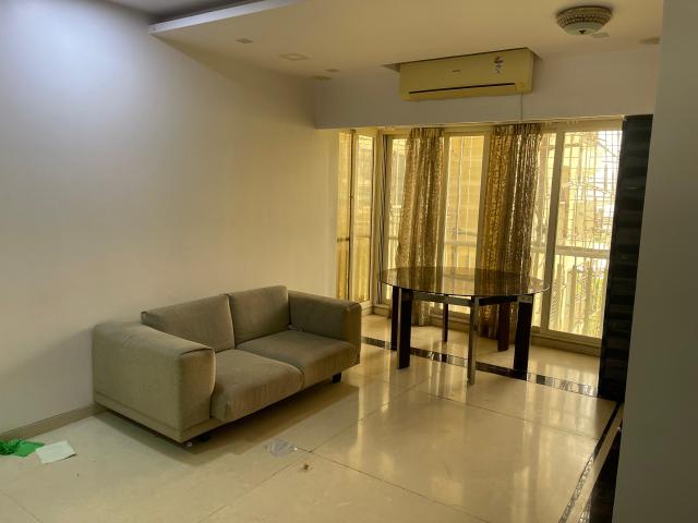 2 Bedroom 900 Sq.Ft. Apartment in Lokhandwala Complex Mumbai Listing ID: #10360