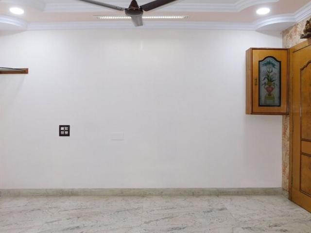2 Bedroom 900 Sq.Ft. Apartment in Mulund East Mumbai Listing ID: #10236