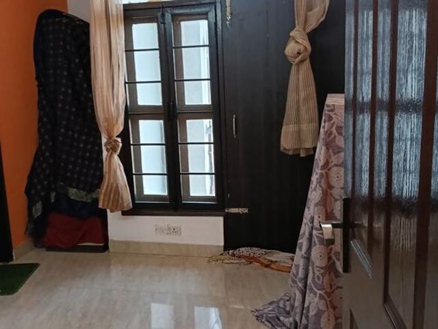 2 Bedroom 900 Sq.Ft. Builder Floor in Neb Sarai Delhi Listing ID: #9996