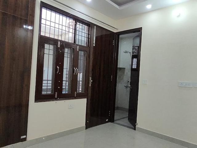 2 Bedroom 900 Sq.Ft. Builder Floor in Sector 45 Gurgaon Listing ID: #10122