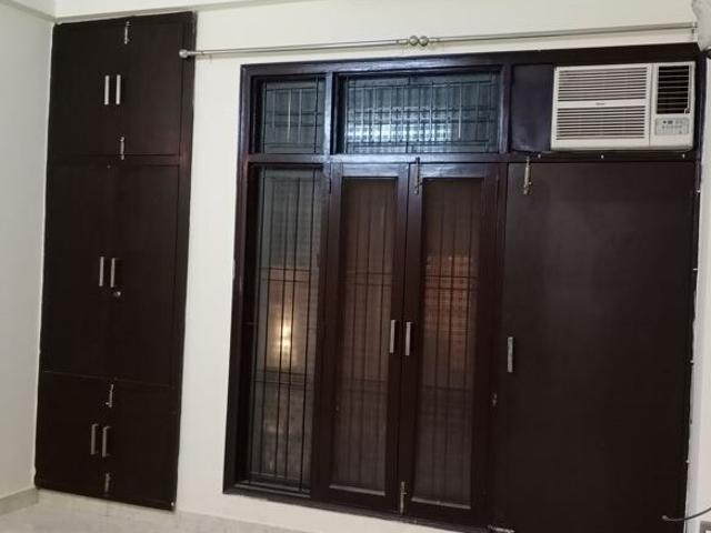 2 Bedroom 900 Sq.Ft. Builder Floor in Vasant Kunj Delhi Listing ID: #9950