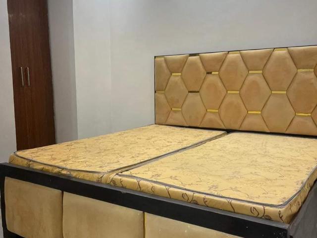 2 Bedroom 90 Sq.Yd. Builder Floor in Maidan Garhi Delhi Listing ID: #9368