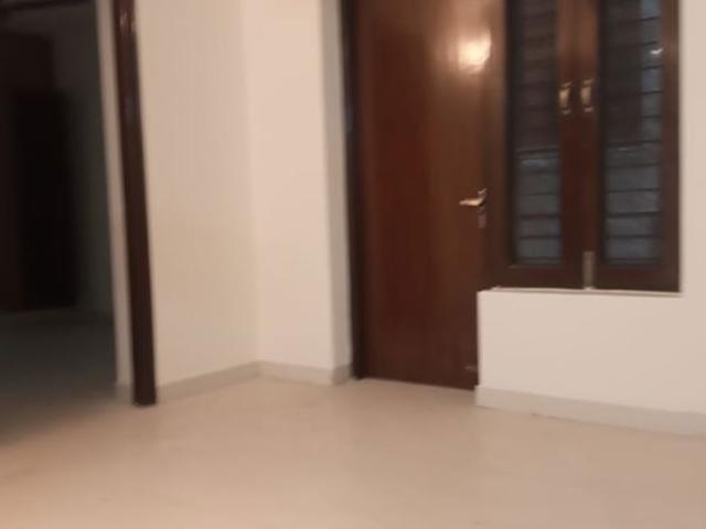 2 Bedroom 916 Sq.Ft. Builder Floor in Vasant Kunj Enclave Delhi Listing ID: #10155