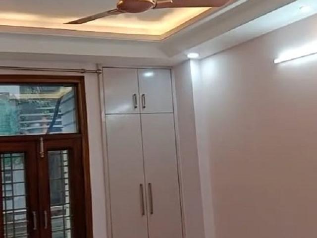 2 Bedroom 999 Sq.Ft. Builder Floor in Vasant Kunj Enclave Delhi Listing ID: #9598