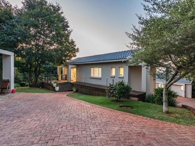 2 Bedroom cottage to rent in Northcliff, Randburg