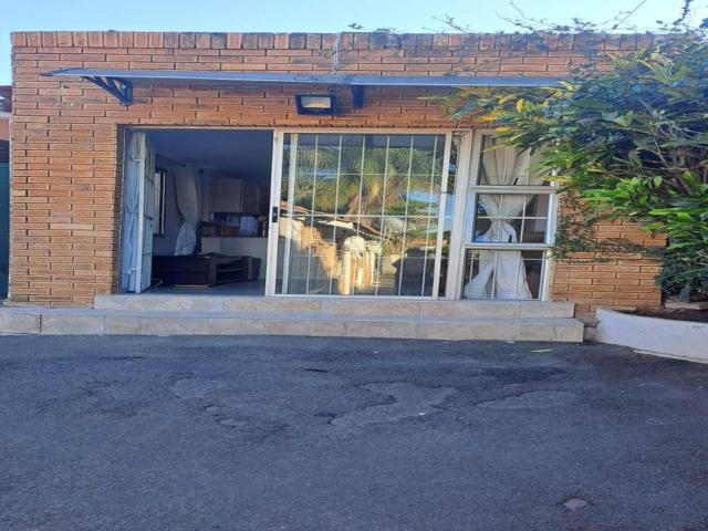 2 Bedroom cottage to rent in Park Hill, Durban North