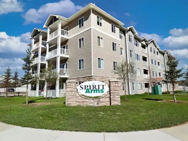 2 Bedroom Condo Cold Lake AB 102846975