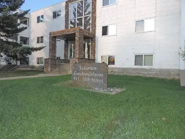 2 Bedroom Condo Cold Lake AB 102883480
