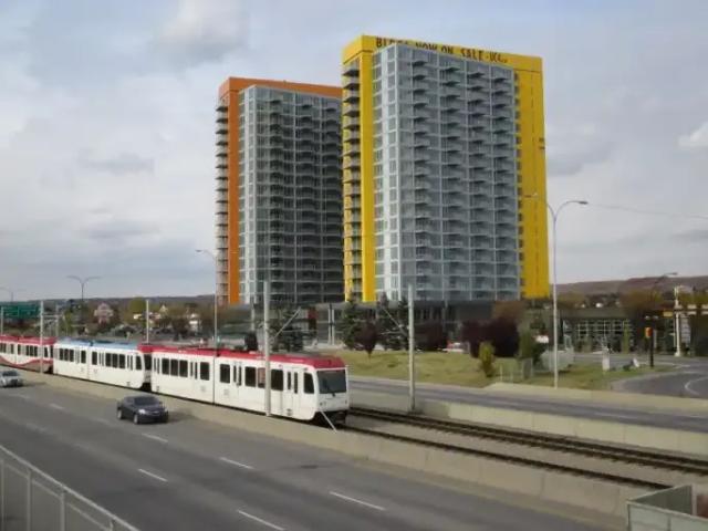 2 Bedroom Condo Calgary AB 100940918
