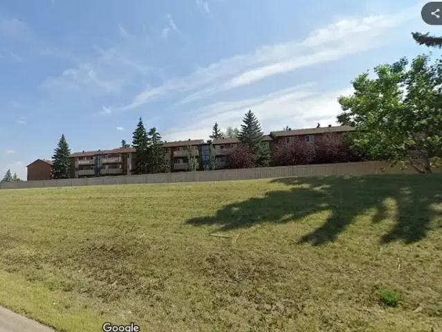 2 Bedroom Condo Calgary AB 101948158
