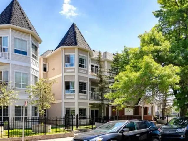 2 Bedroom Condo Calgary AB 102468353