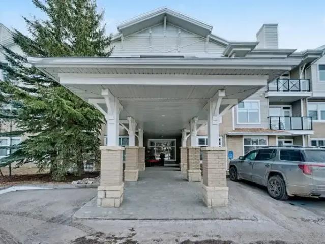 2 Bedroom Condo Calgary AB 102629453