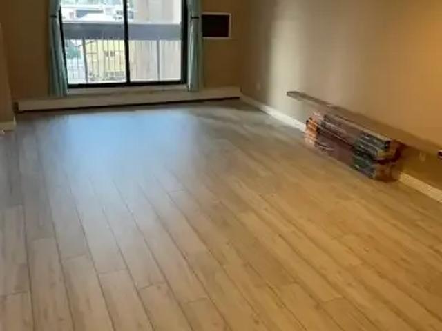2 Bedroom Condo Calgary AB 102752322