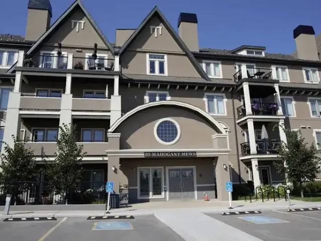 2 Bedroom Condo Calgary AB 102811682