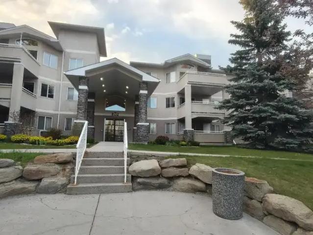 2 Bedroom Condo Calgary AB 103579336