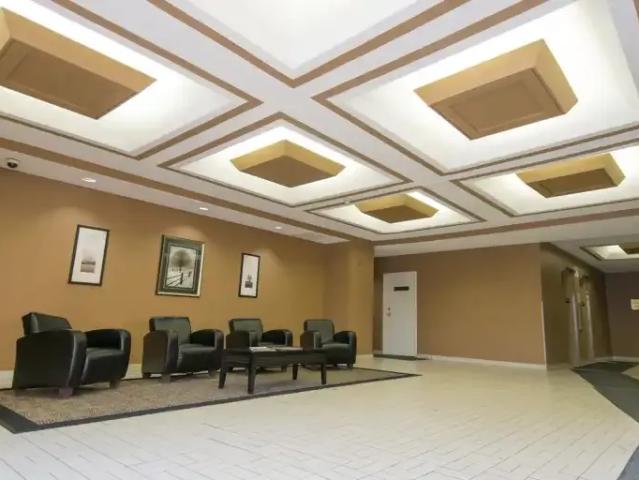 2 Bedroom Condo Calgary AB 103770646