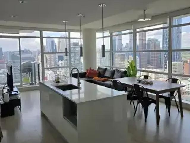 2 Bedroom Condo Calgary AB 103011590