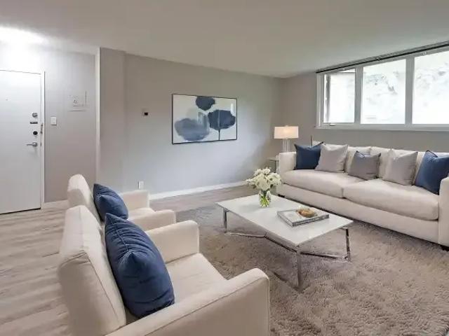 2 Bedroom Condo Calgary AB 103151698