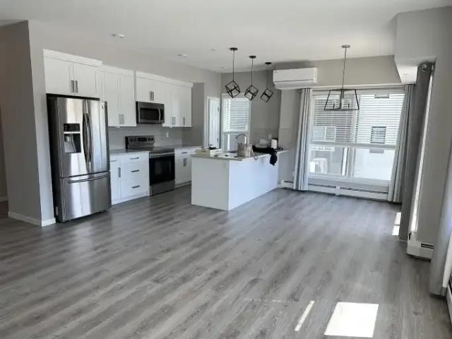 2 Bedroom Condo Calgary AB 103215679