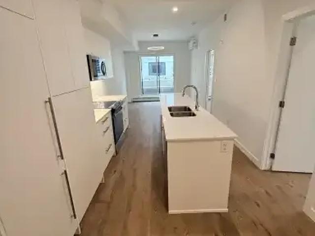 2 Bedroom Condo Calgary AB 103215848