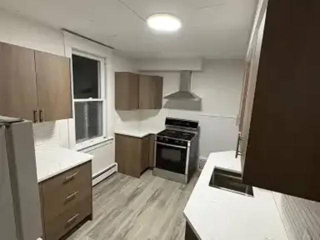 2 Bedroom Condo Calgary AB 103338324