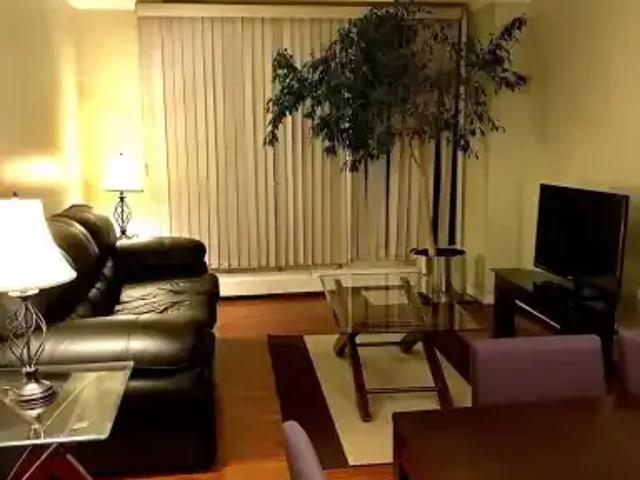 2 Bedroom Condo Calgary AB 103367803