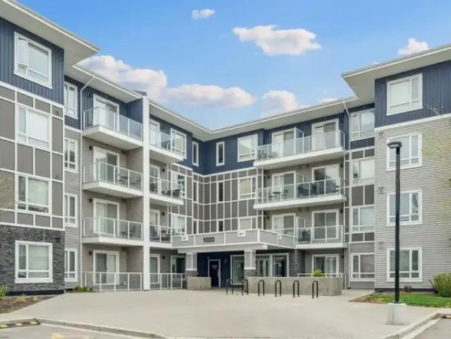 2 Bedroom Condo Calgary AB 104401529