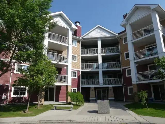 2 Bedroom Condo Calgary AB 104401687