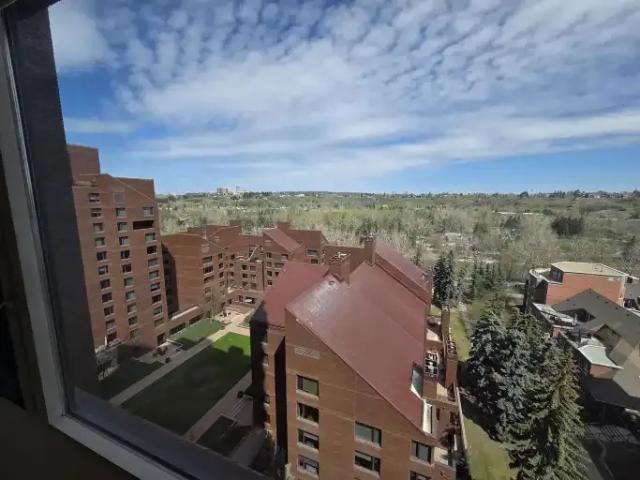 2 Bedroom Condo Calgary AB 104401384