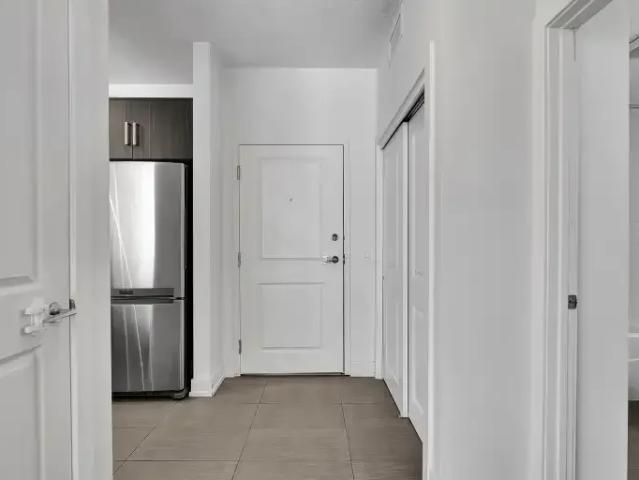 2 Bedroom Condo Calgary AB 104434235
