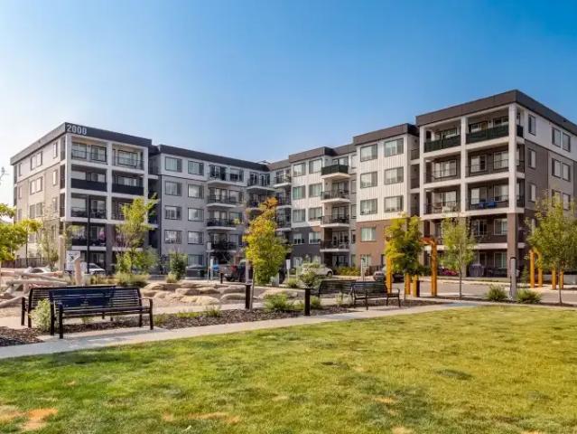 2 Bedroom Condo Calgary AB 104470646