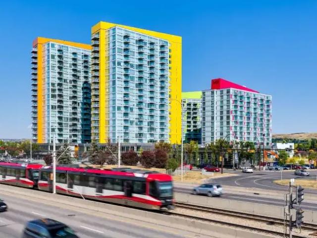 2 Bedroom Condo Calgary AB 104470796