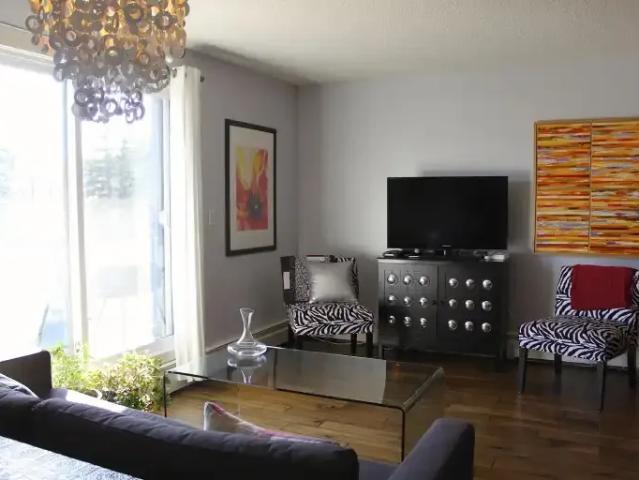 2 Bedroom Condo Calgary AB 104506714