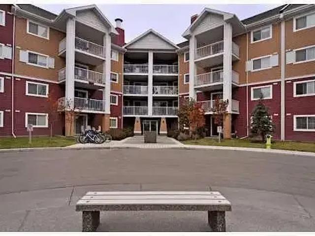 2 Bedroom Condo Calgary AB 104563270