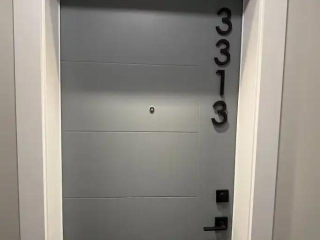 2 Bedroom Condo Calgary AB 104638333