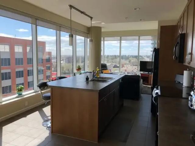 2 Bedroom Condo Calgary AB 104681716