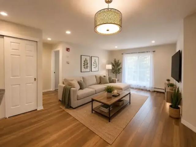 2 Bedroom Condo Calgary AB 104711428