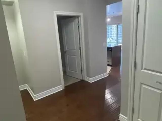 2 Bedroom Condo Calgary AB 104753574