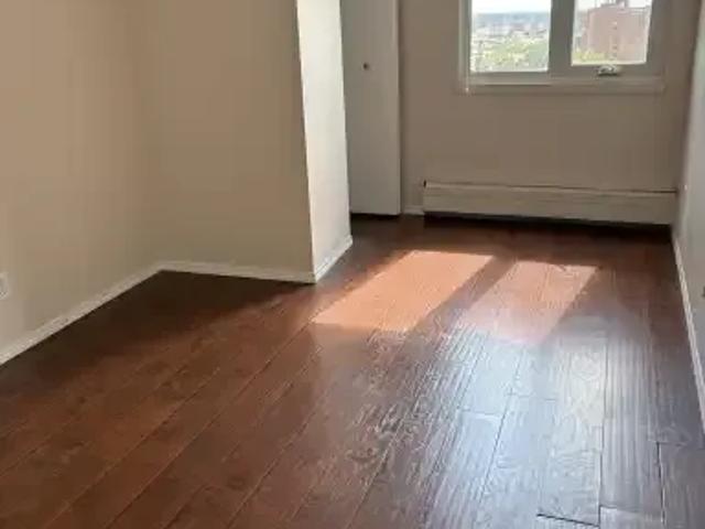 2 Bedroom Condo Calgary AB 104864105