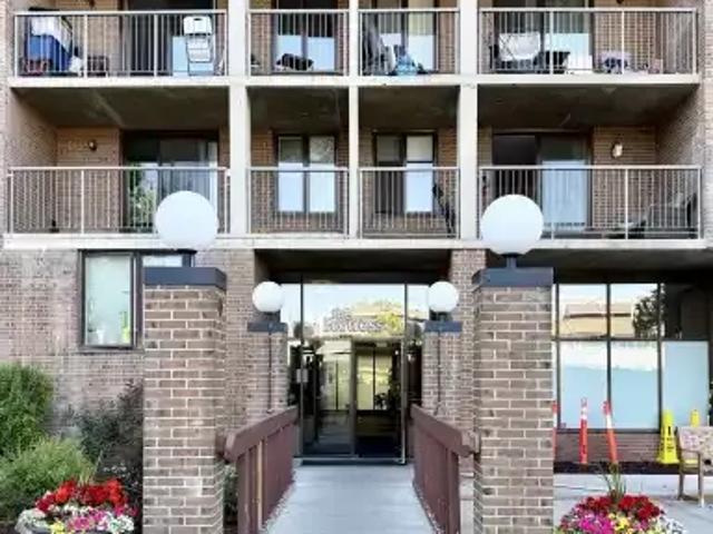 2 Bedroom Condo Calgary AB 104957304