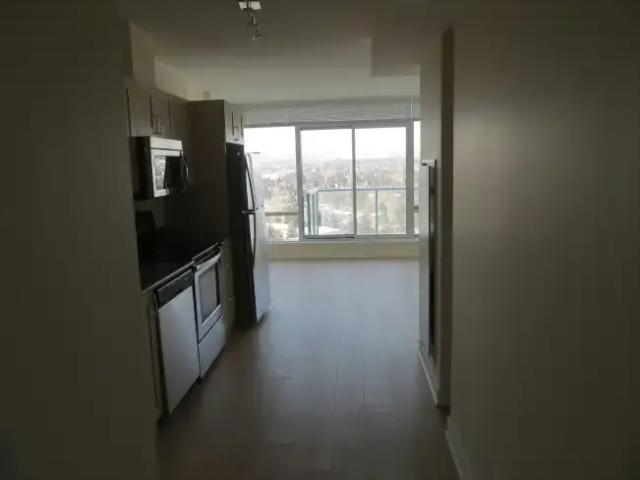 2 Bedroom Condo Calgary AB 104141660