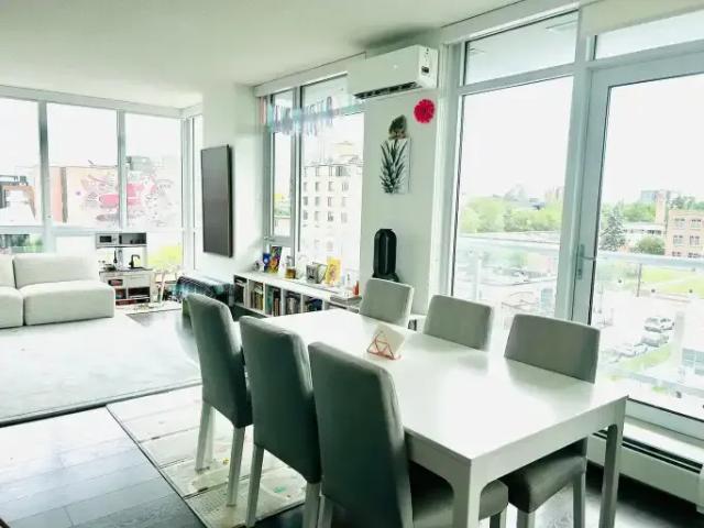 2 Bedroom Condo Calgary AB 104142199