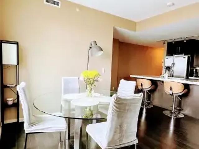 2 Bedroom Condo Calgary AB 104179756