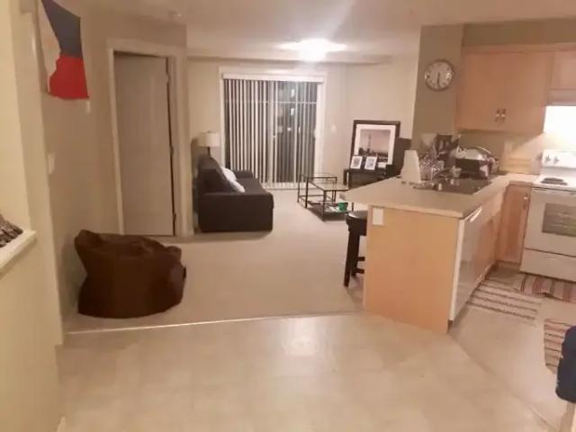 2 Bedroom Condo Calgary AB 104179884