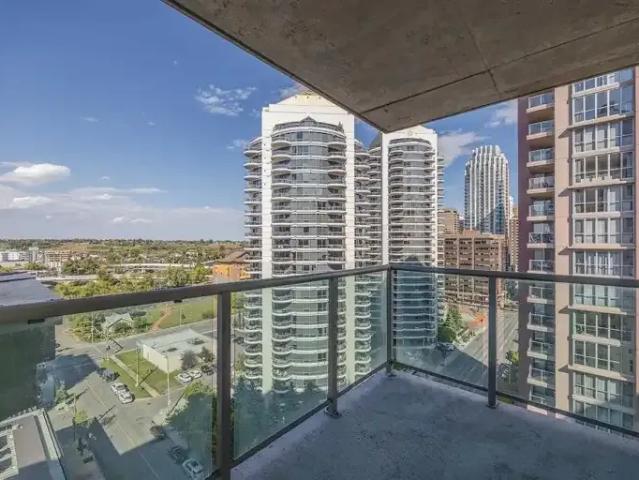 2 Bedroom Condo Calgary AB 104180768