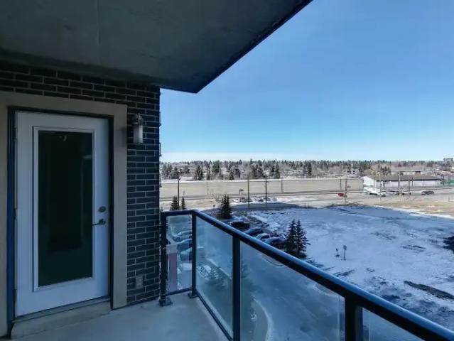 2 Bedroom Condo Calgary AB 104180955