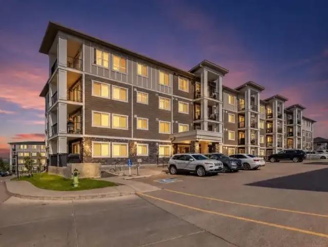 2 Bedroom Condo Calgary AB 104181615